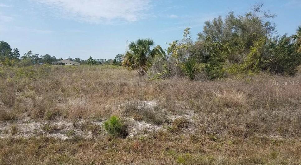 1030 Kirkwood St., Lehigh Acres, FL 33974