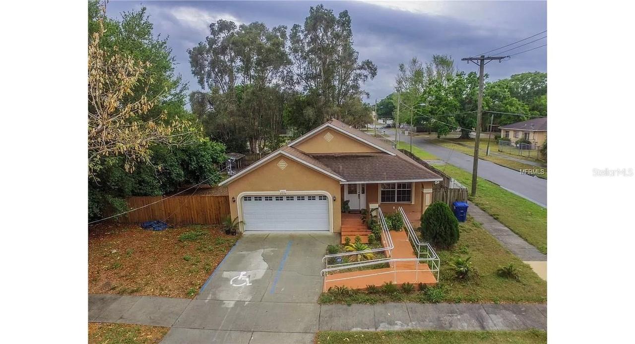 2934 Chestnut St., Tampa, FL 33607