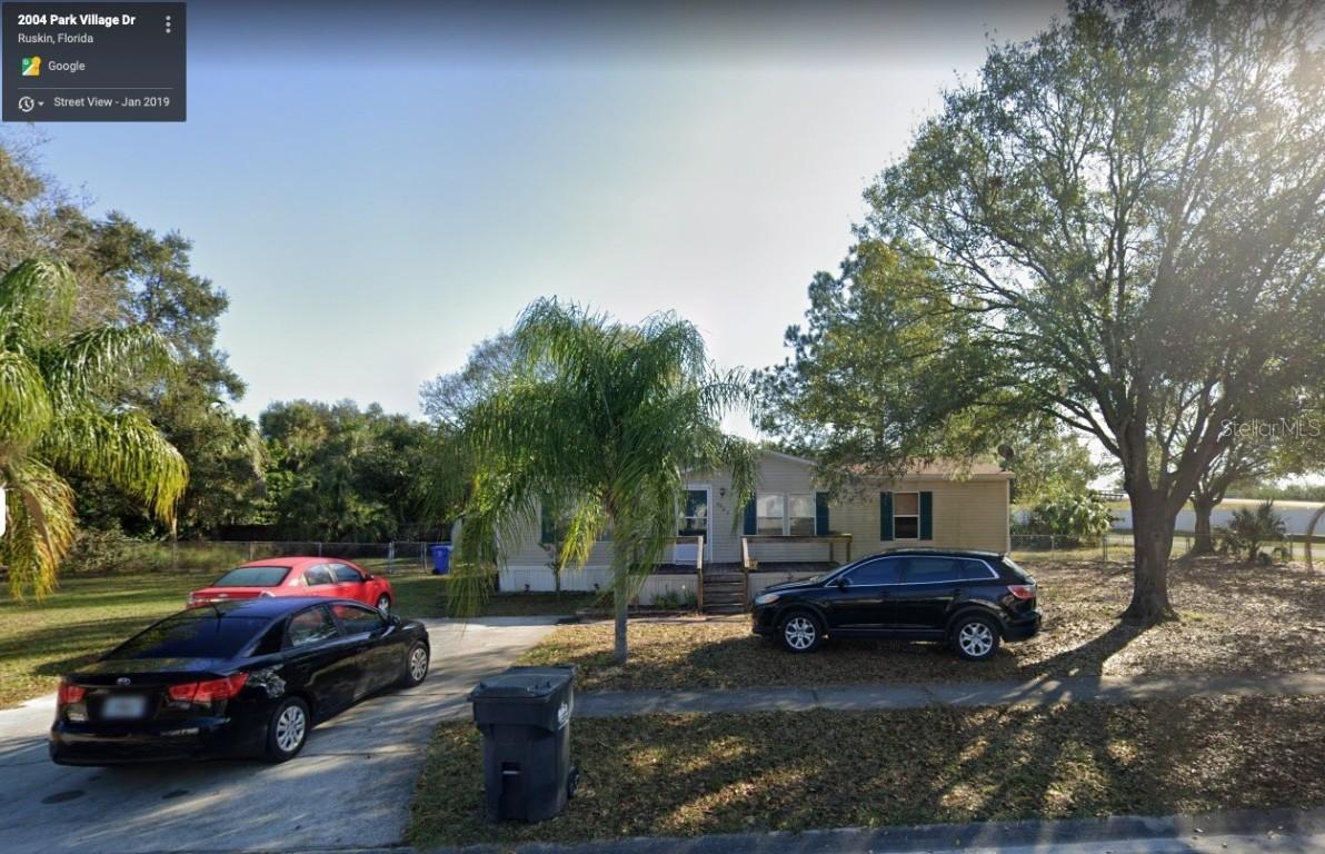 2005 Park Village Dr., Ruskin, FL 33570