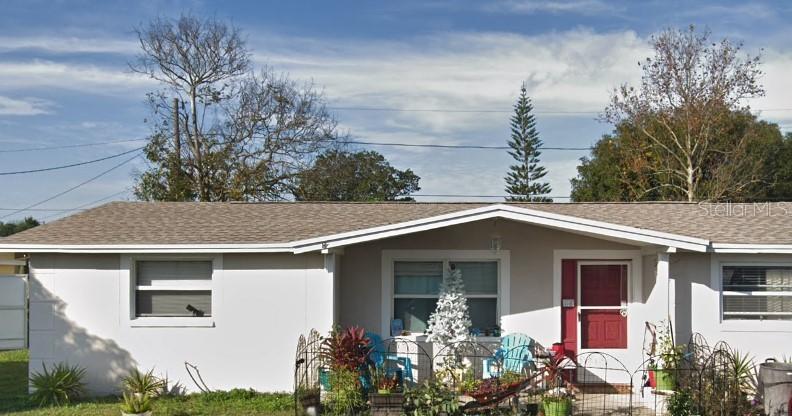 2043 Shannon Dr., Holiday, FL 34690