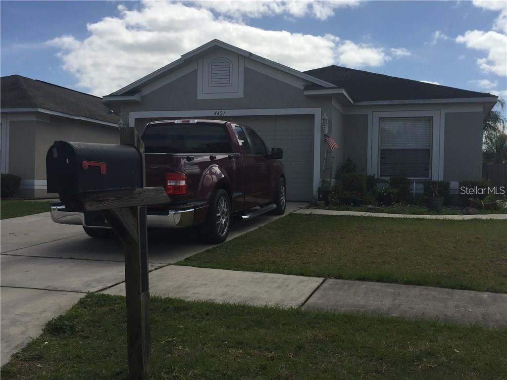 4421 Country Hills Blvd., Plant City, FL 33563