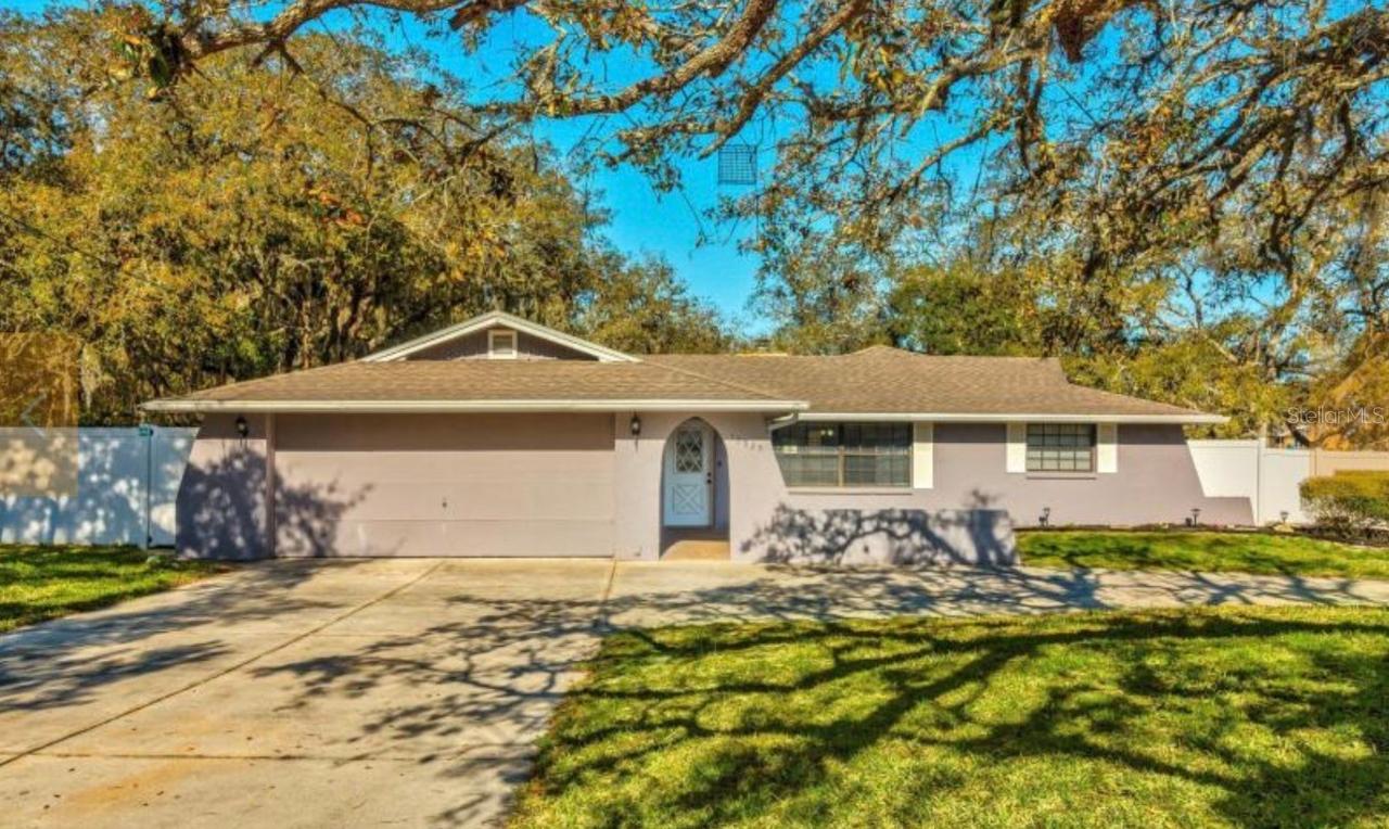 18925 Maple Leaf Dr., Hudson, FL 34667