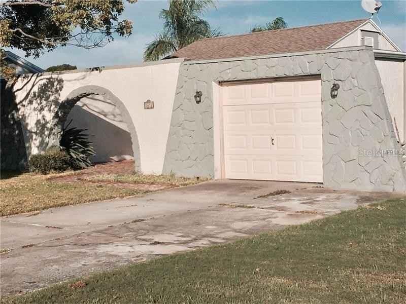 3652 Rock Royal Dr., Holiday, FL 34691