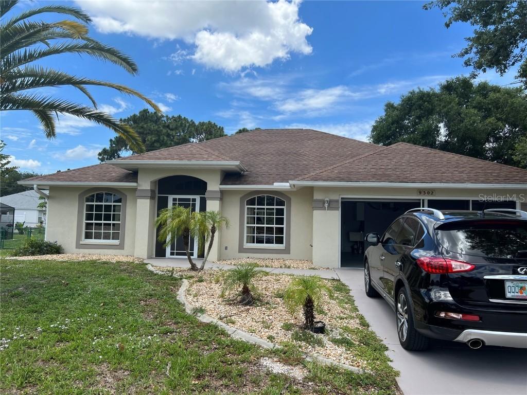 9302 Casa Grande Ave., Englewood, FL 34224