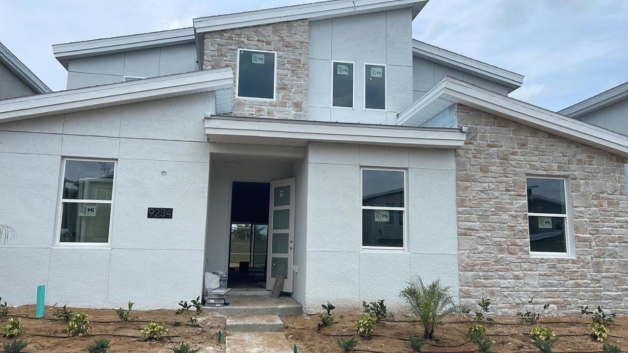 9234 Sommerset Hills Dr., Kissimmee, FL 34747