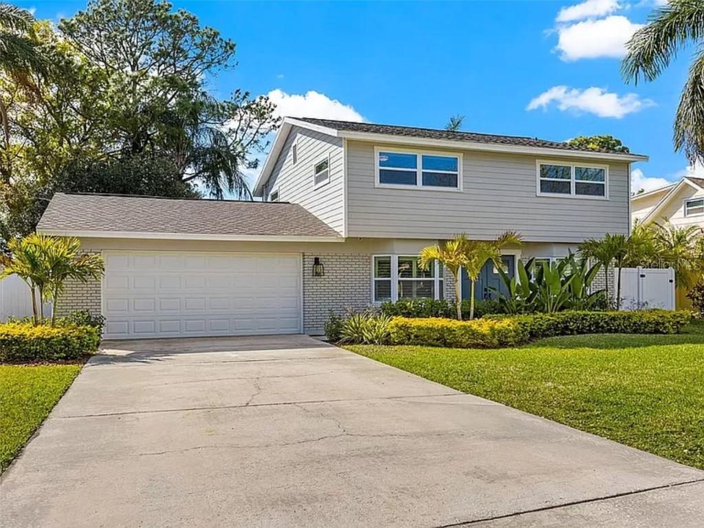 4904 Bay Crest Dr., Tampa, FL 33615