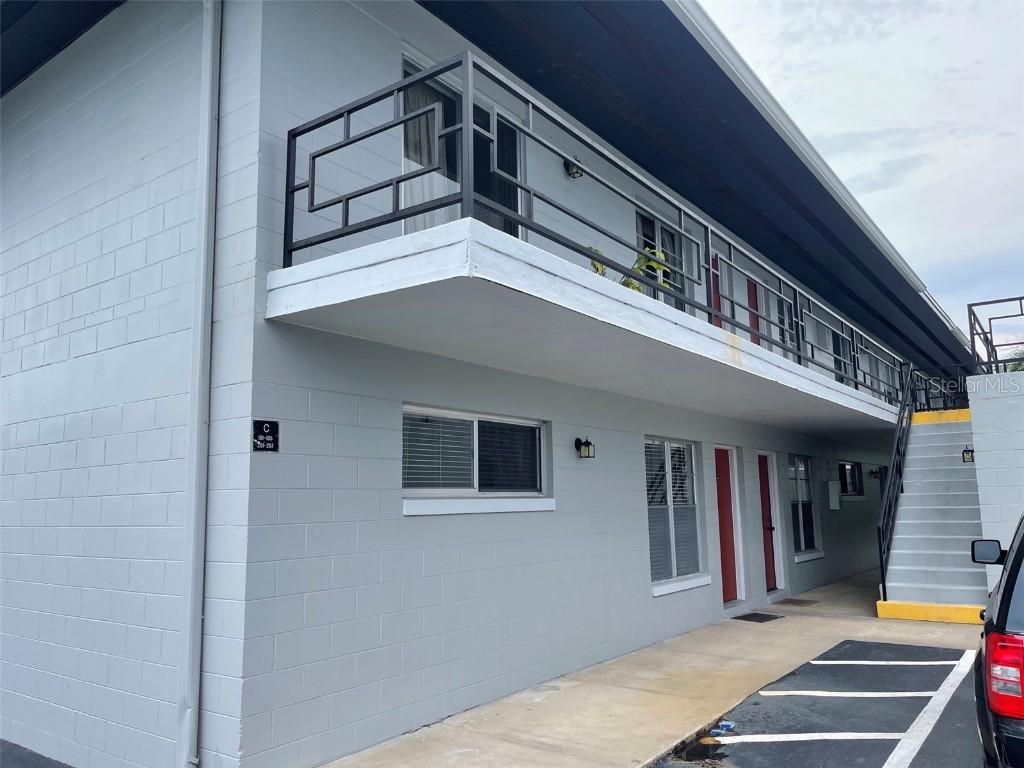 4328 Edgewater Dr. #C101, Orlando, FL 32804