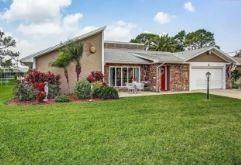 22 Clinton Ct., Palm Coast, FL 32137