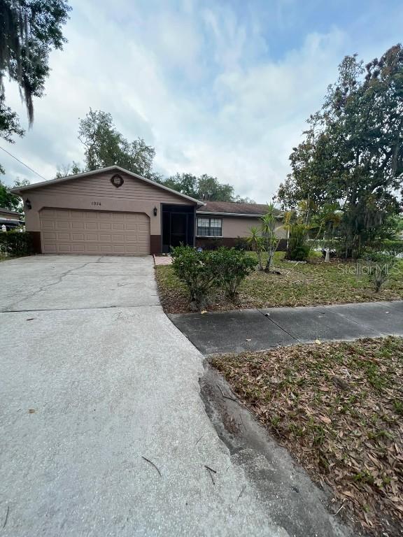1924 Sunny St., Kissimmee, FL 34741