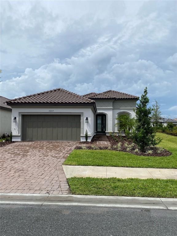 10819 Wicker Park Pl., Palmetto, FL 34221