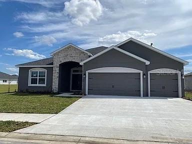 274 Travelers Creek Dr., Auburndale, FL 33823