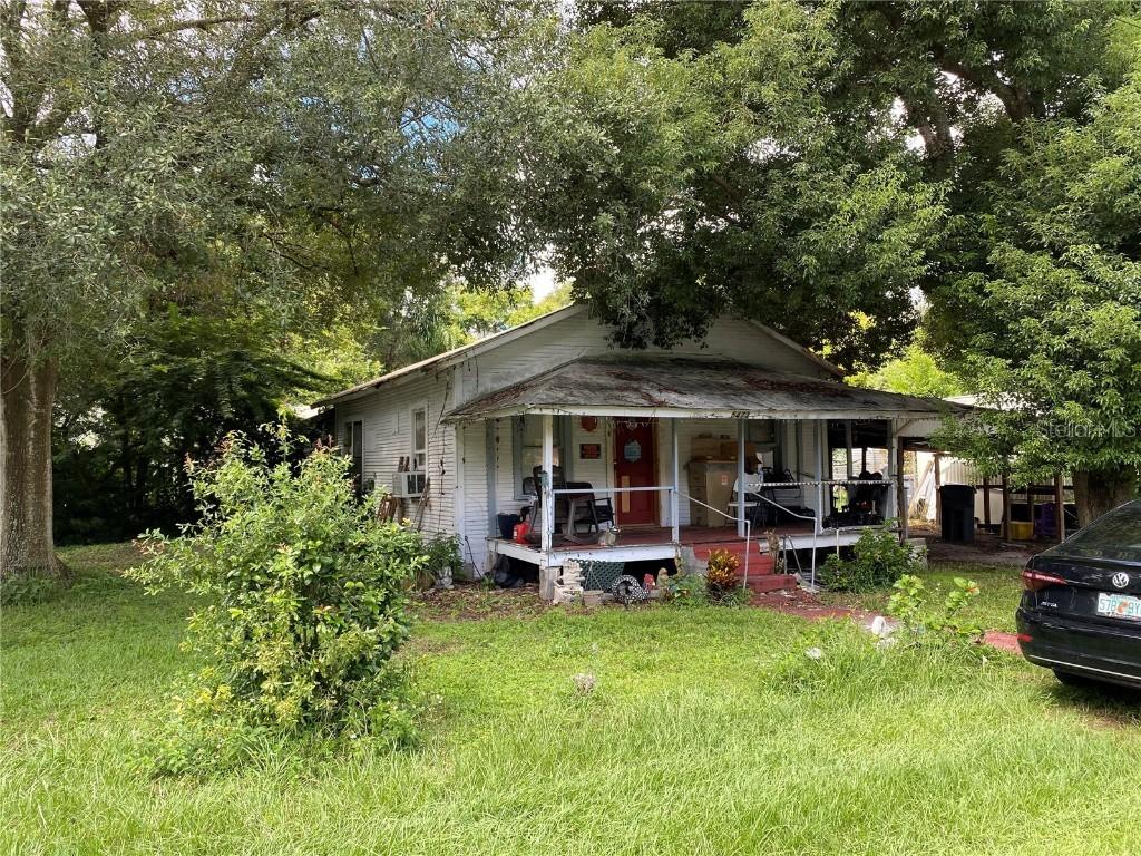 5473 10th St., Highland City, FL 33846