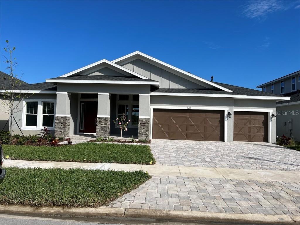 16215 November Rain Ct, Land o' Lakes, FL 34638