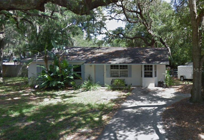 1127 E 11th Ave., Mount Dora, FL 32757