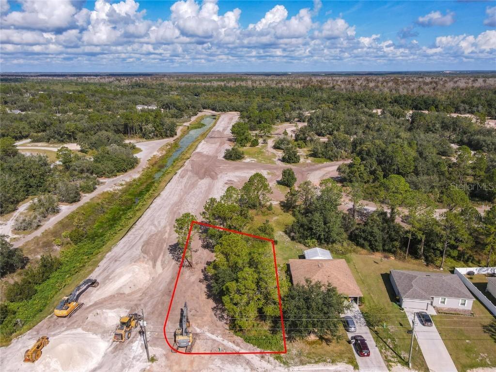 327 St Cloud Rd., Poinciana, FL 34759