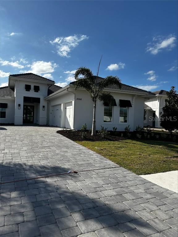 8266 Pavia Way, Bradenton, FL 34202