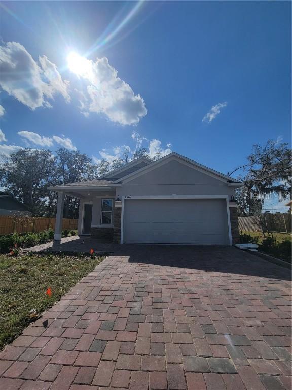 2516 Queen Palm Dr., Edgewater, FL 32141