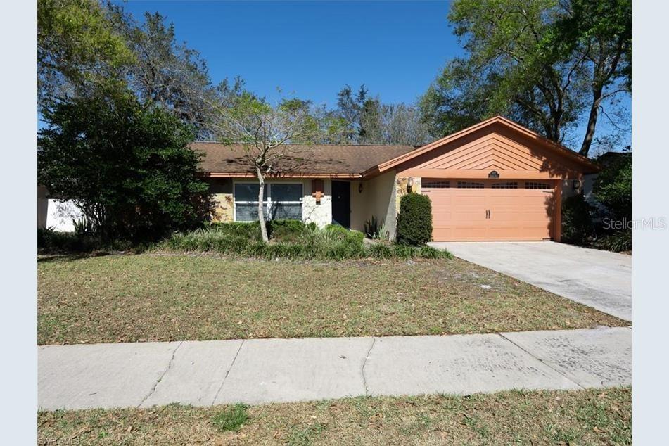 1077 Shaffer Tr., Oviedo, FL 32765