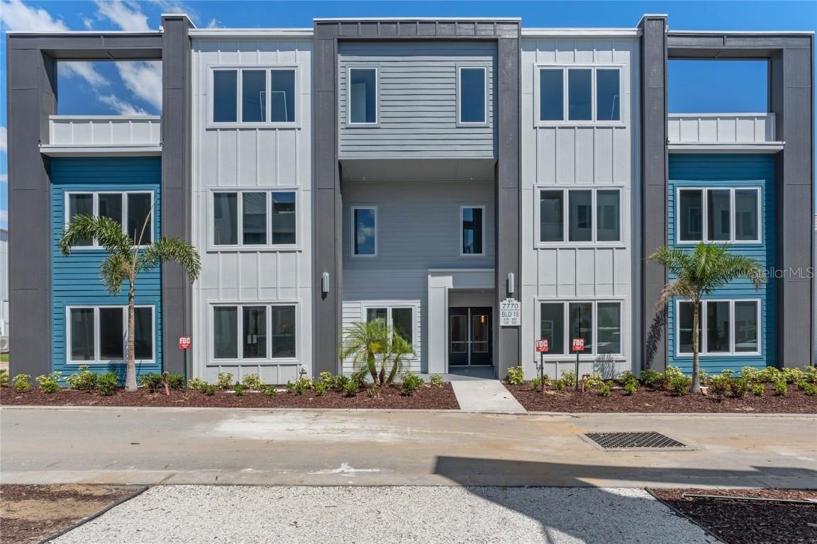 7770 Sandy Ridge Dr. #125, Reunion, FL 34747