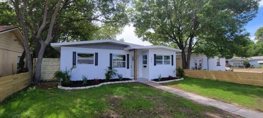 790 48th Ave., St Petersburg, FL 33703