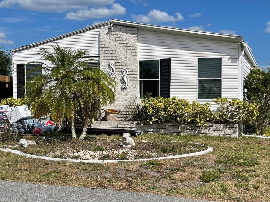 521 Amberjack Dr., North Port, FL 34287