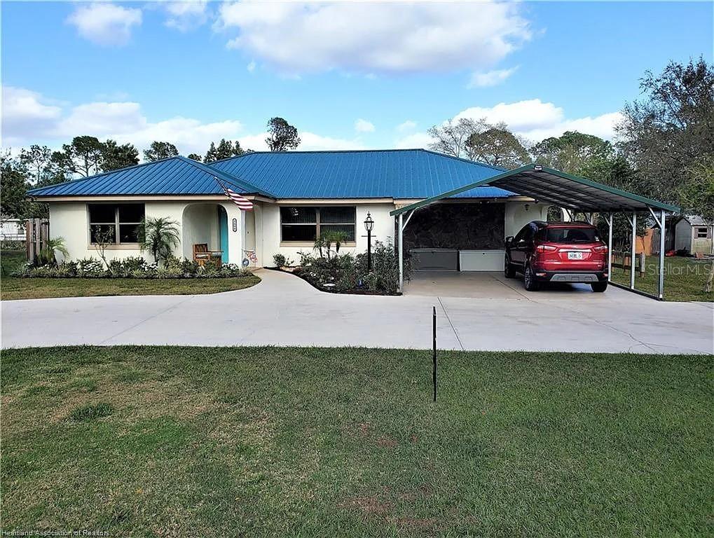 2604 King Dr., Sebring, FL 33870