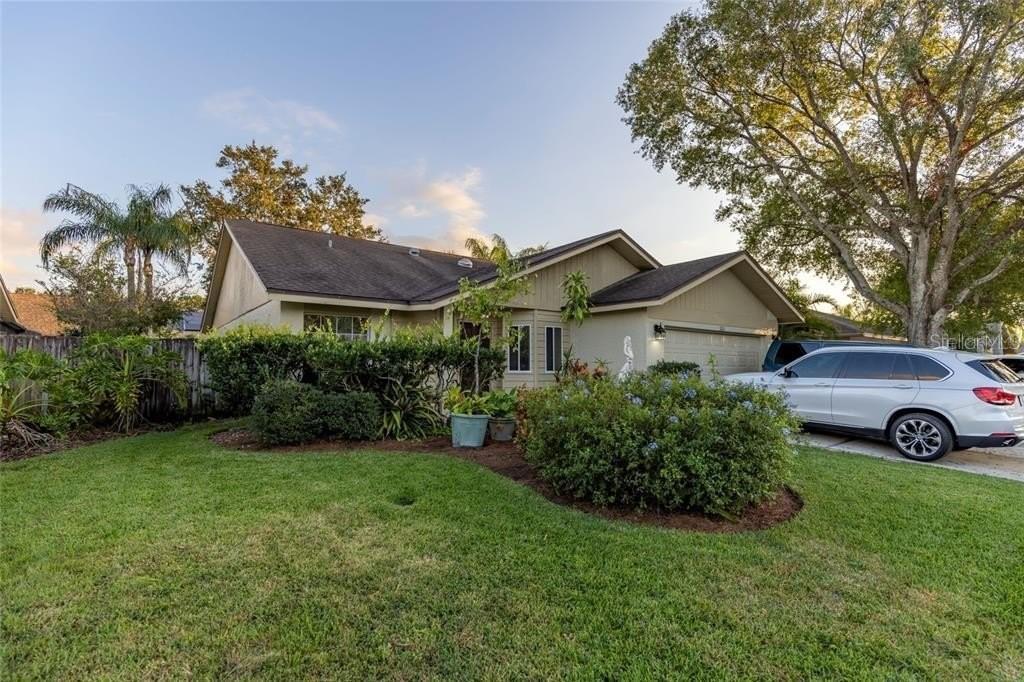 12010 Misty Brook Ct., Tampa, FL 33635