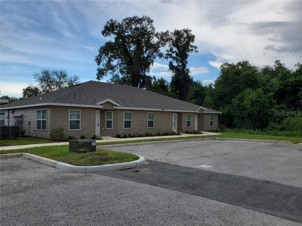 1984 NE 17th Pl. #1, Ocala, FL 34470