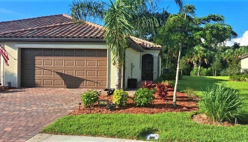 12301 Amica Loop, Venice, FL 34293