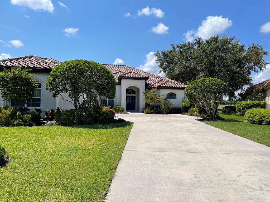 2439 Dick Wilson Dr., Sarasota, FL 34240