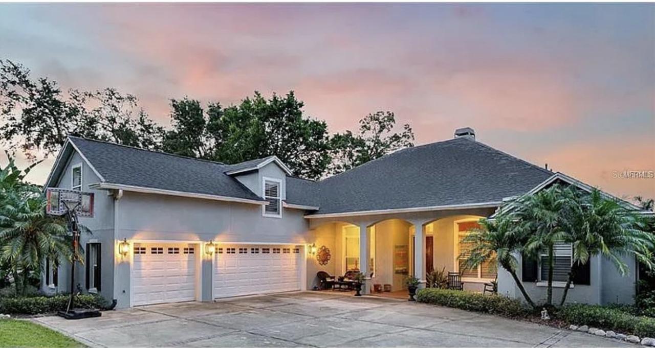 295 Prescott Dr., Orlando, FL 32809