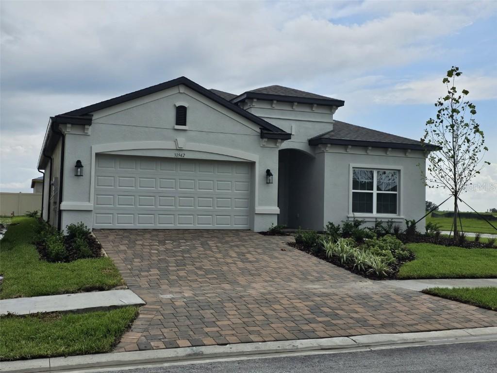 31942 Sapna Chime Dr., Wesley Chapel, FL 33545