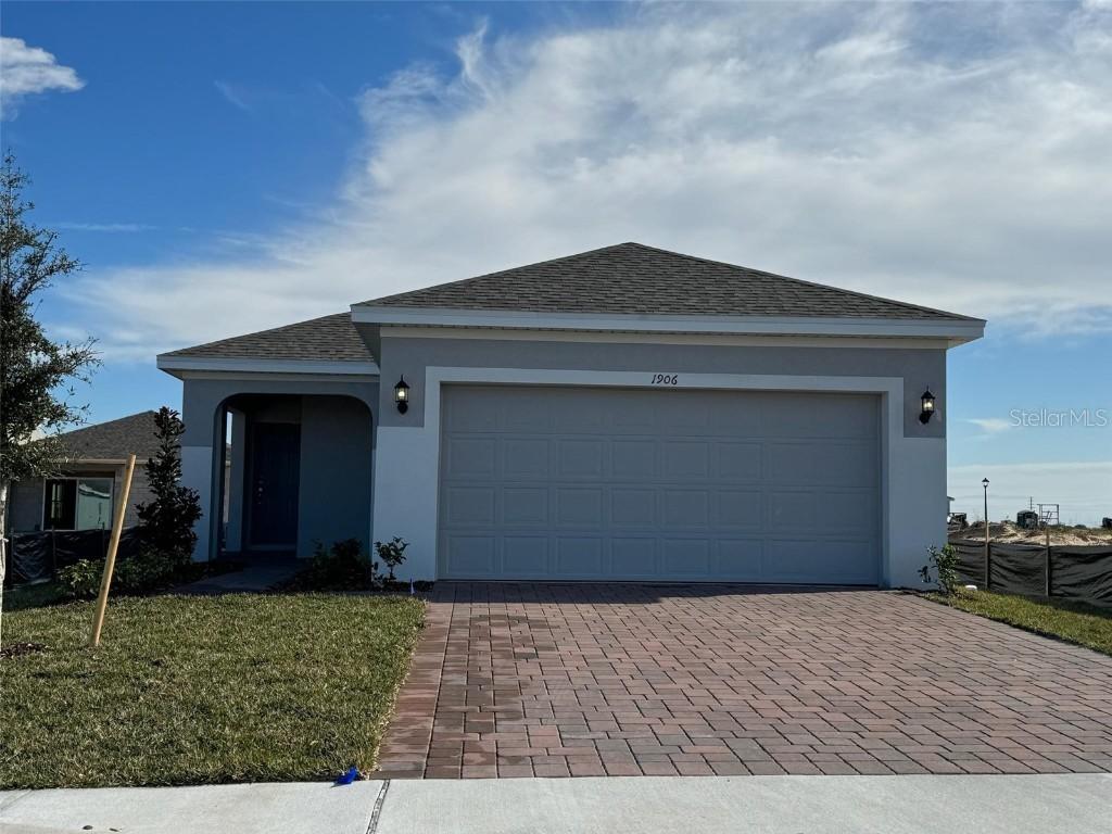 1906 Church Lake St., Groveland, FL 34736