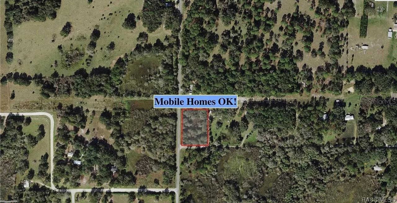 9901 N Northcut Ave, Crystal River, FL 34428