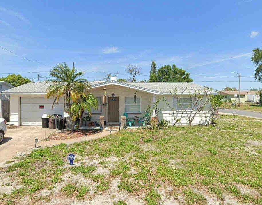 3551 Holiday Lake Dr., Holiday, FL 34691