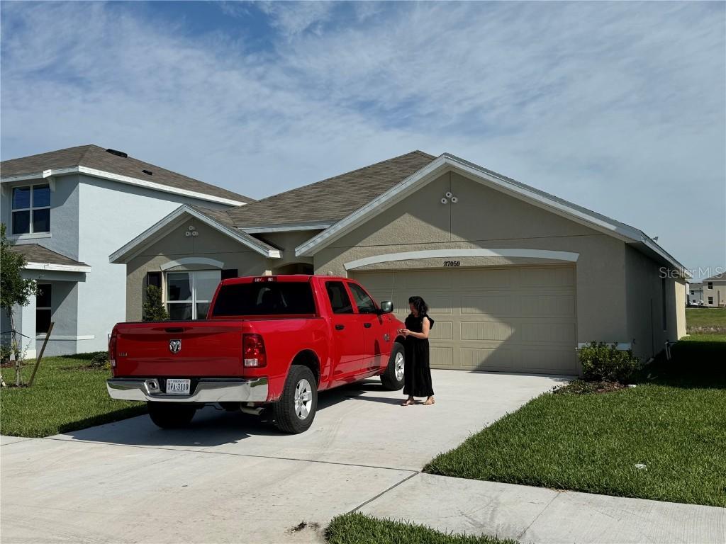 37059 Sharks Eye Ln., Zephyrhills, FL 33541