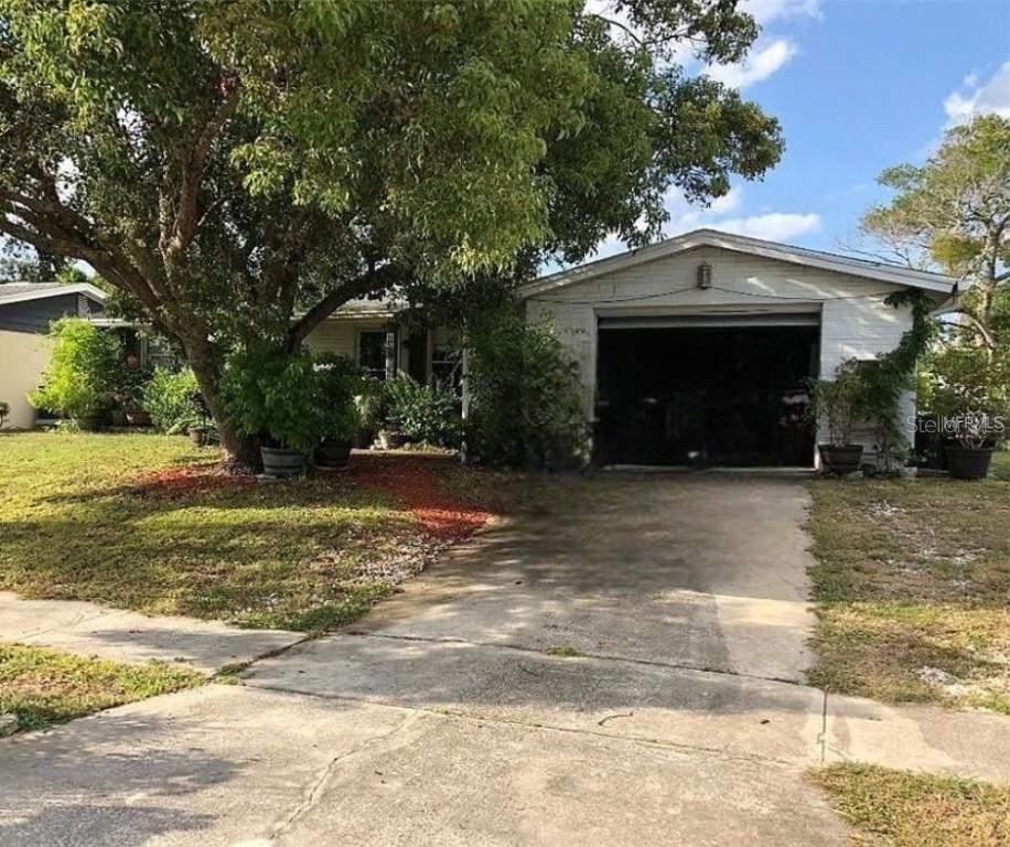 5617 Riddle Rd., Holiday, FL 34690