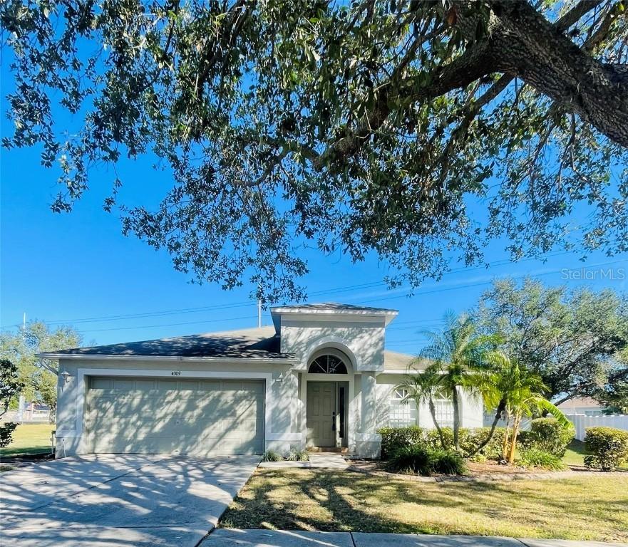 [Address Hidden by Seller], Valrico, FL 33596