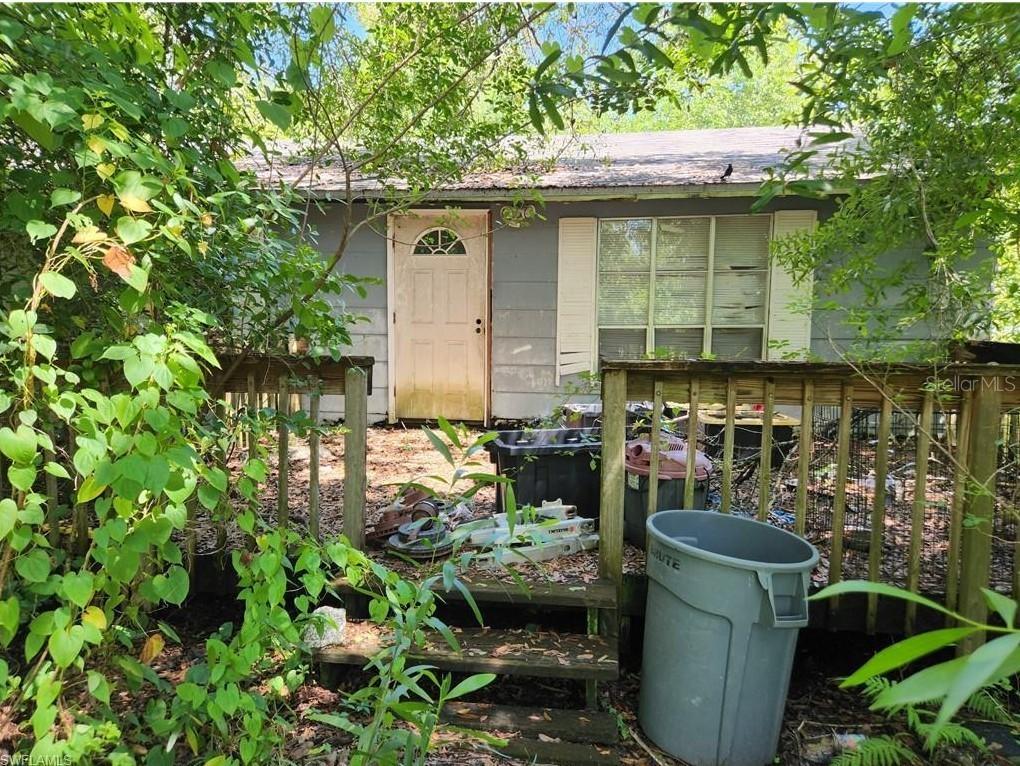 13721 Sophomore Ln., Fort Myers, FL 33912