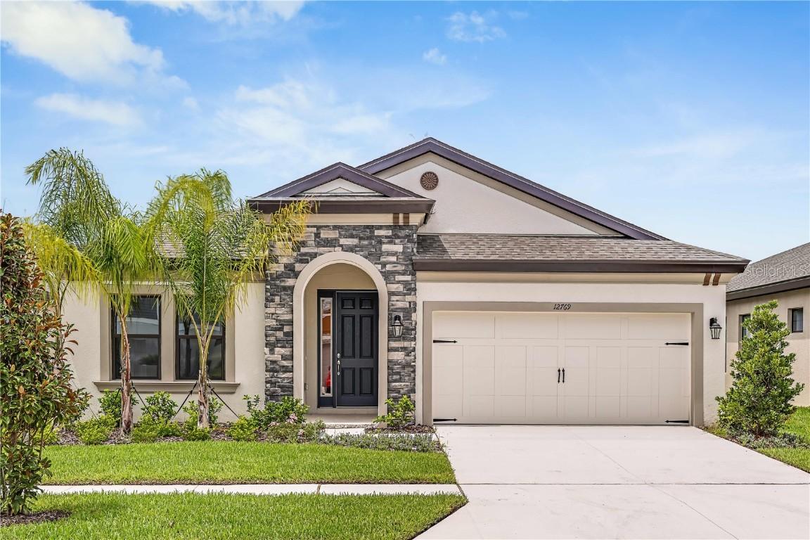 14840 Summer Branch Dr., Lithia, FL 33547