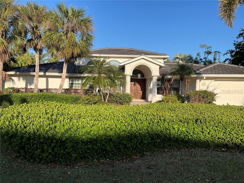 868 Siesta Key Cir., Sarasota, FL 34242
