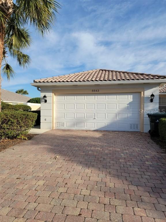 5543 Modena Pl., Sarasota, FL 34238