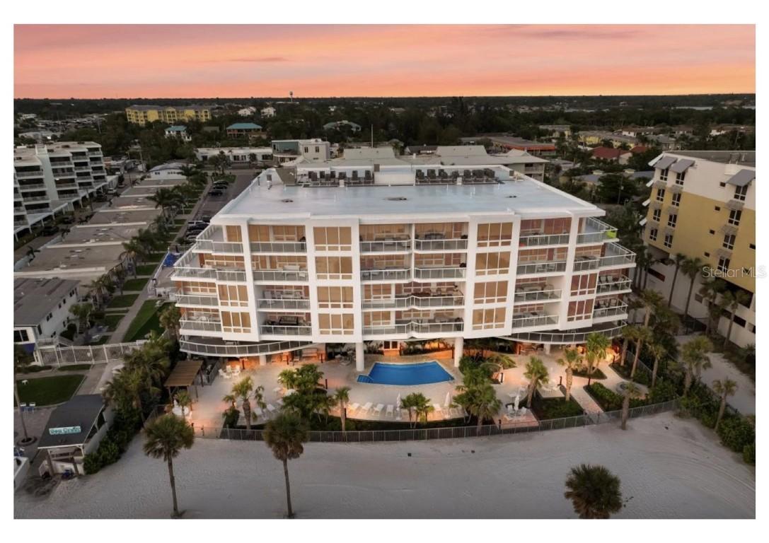 1035 Seaside Dr. #408, Sarasota, FL 34242