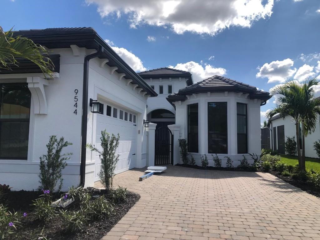 9544 Caymas Ter., Naples, FL 34114