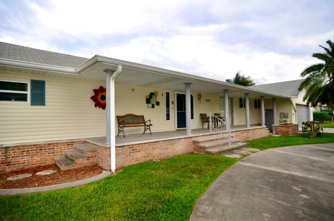 12712 Lake Dora Cir., Tavares, FL 32778
