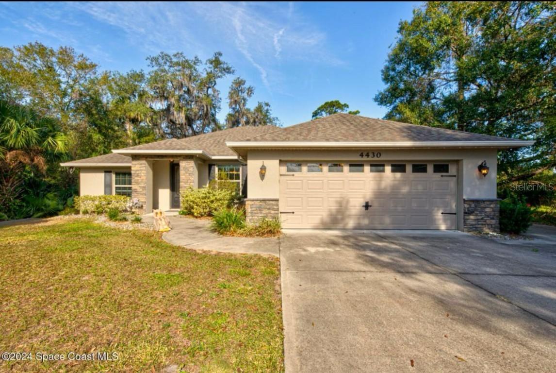 4430 Windsor Ct., Mims, FL 32754