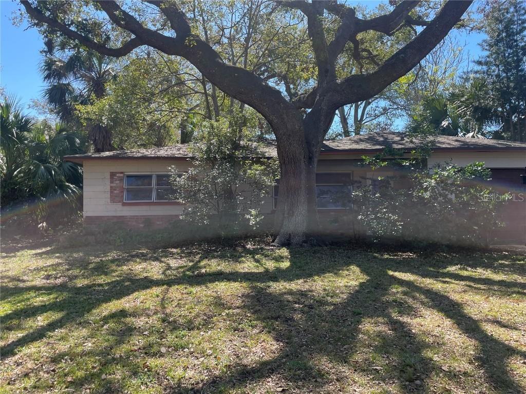 9728 53rd Ave., St Petersburg, FL 33708