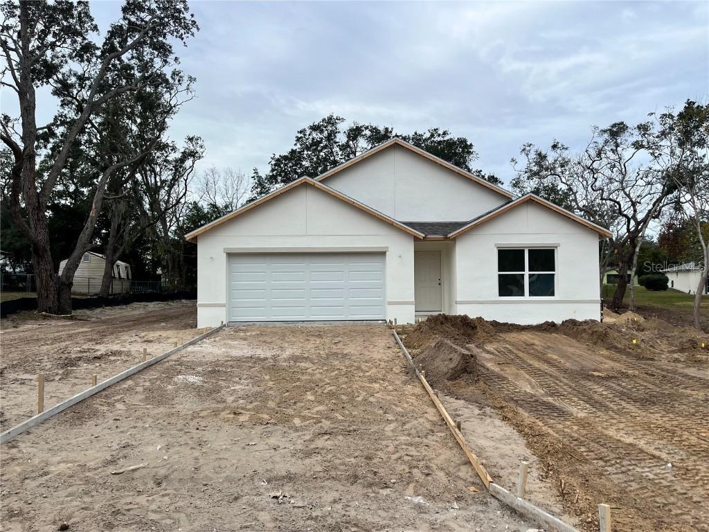 2275 Majestic Span Ave., Eagle Lake, FL 33839