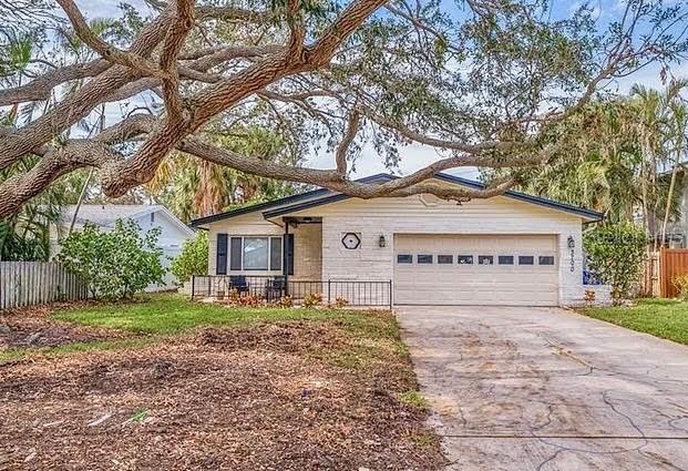 3700 Bayshore Blvd., St Petersburg, FL 33703