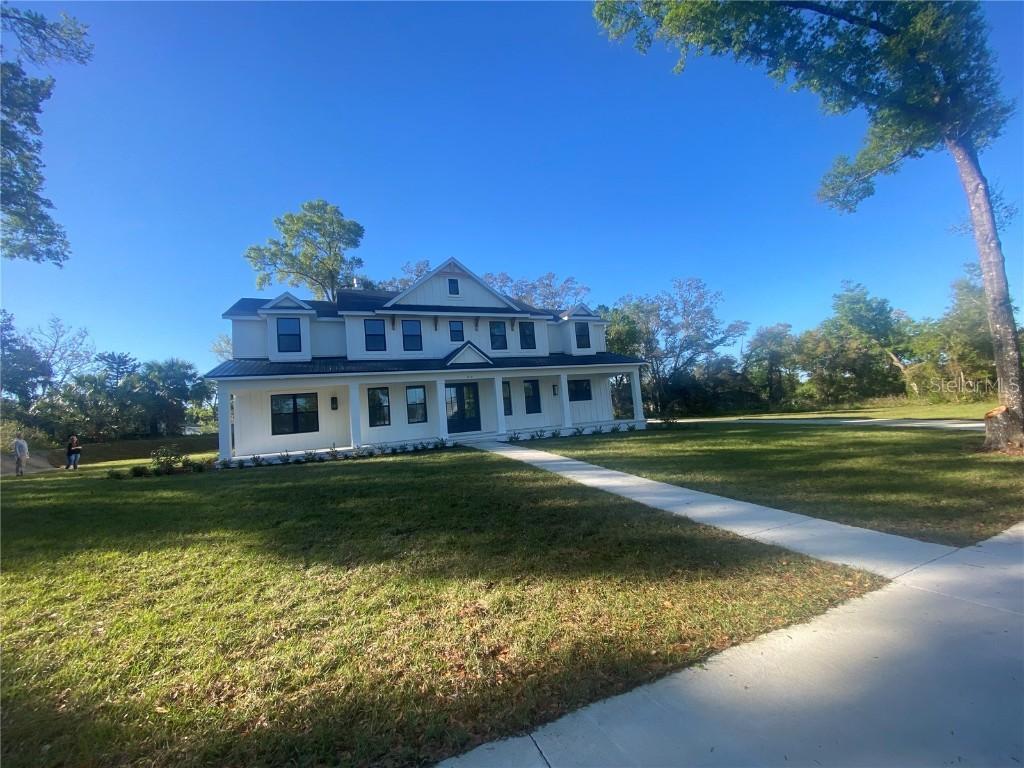 1110 N Boston Ave., Deland, FL 32724